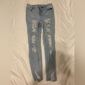 brand new rue 21 size 8 skinny jeans!